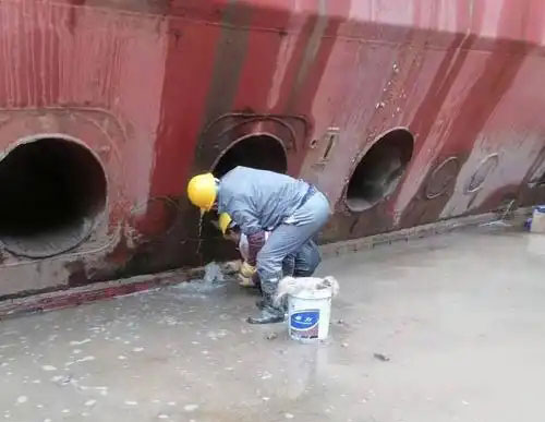 沉湖管委会船坞堵漏